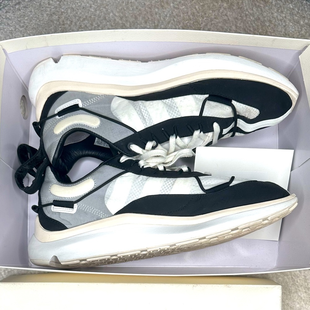 Y-3 Black & White Shiku Run Sneakers